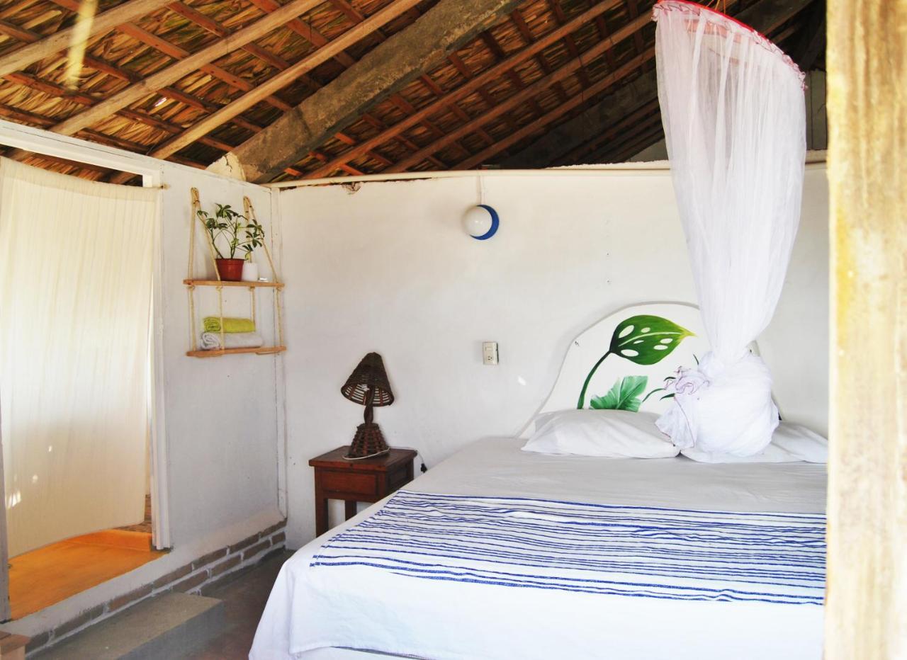 Hotel Lyoban Zipolite Esterno foto